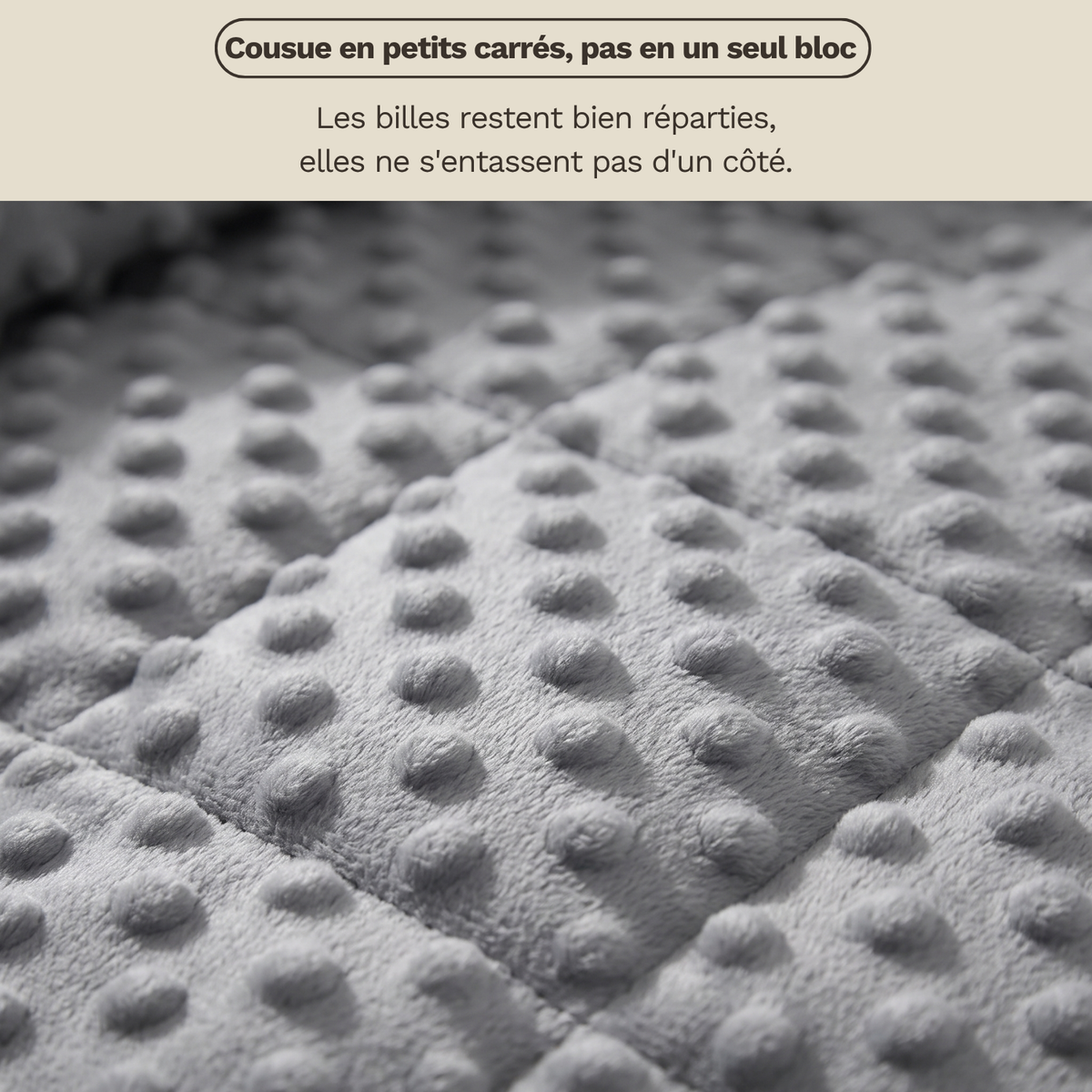 Couverture lestée enfant LESTAE, gros plan sur la texture peluche